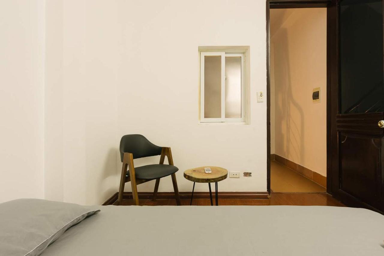 Michi 6 Apartment Hanoi Bagian luar foto