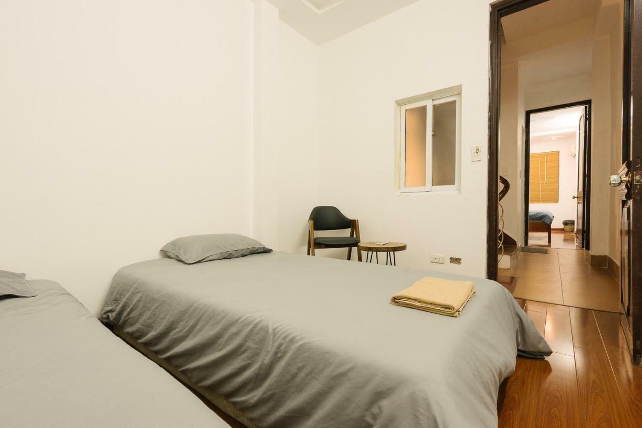 Michi 6 Apartment Hanoi Bagian luar foto